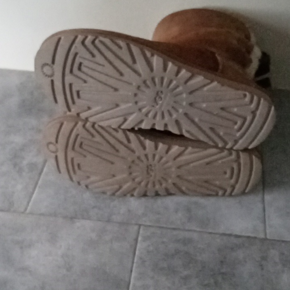 UGG boots saiz 8 women - Picture 6 of 6